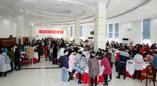 我校组织女教职工开展“热乎的饺子，幸福的生活”厨艺比赛